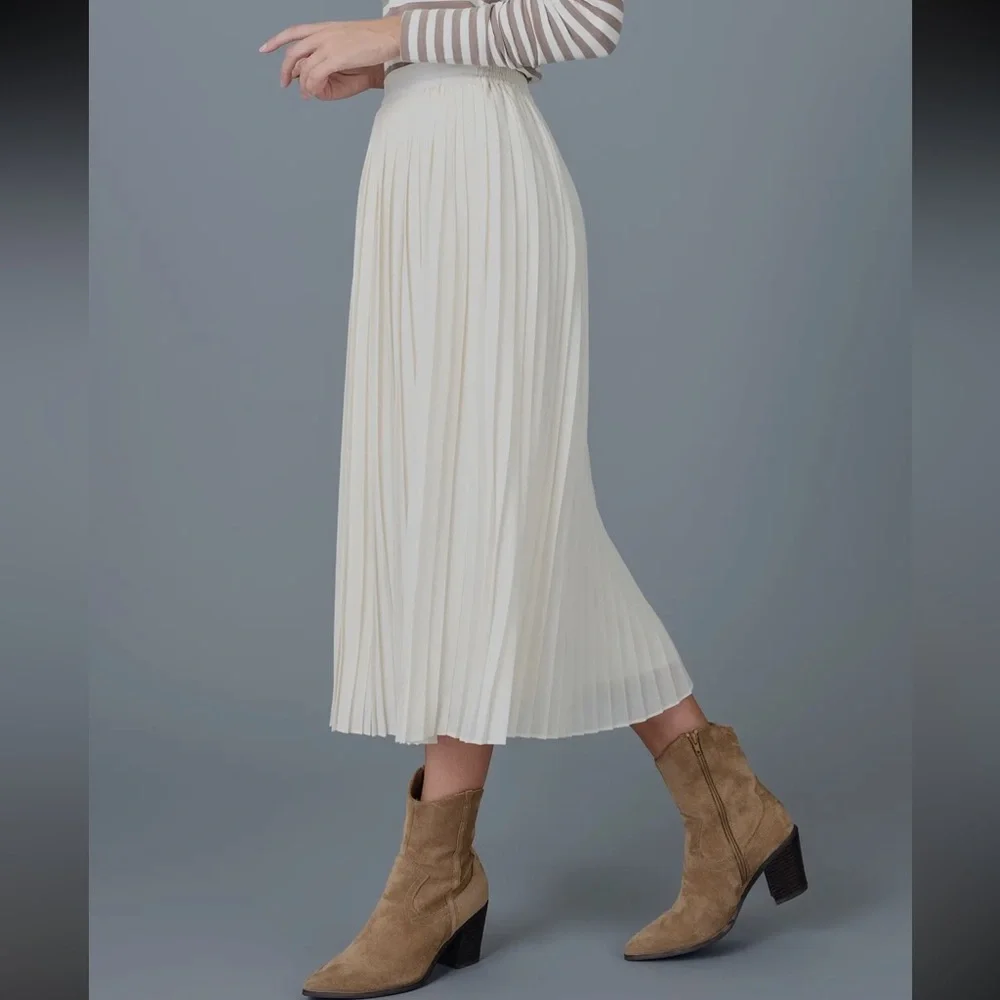 NIP cream colored pleated mid-calf length skirt M - Picture 3 of 9